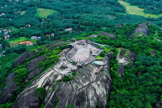 Kerala should prioritize iconic destinations besides new offerings: Minister Shekhawat