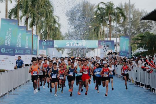 Bintan Resorts hosts successful Mandiri Marathon with 2,400 runners