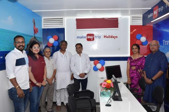 MakeMyTrip Opens Franchise Store In Hubli