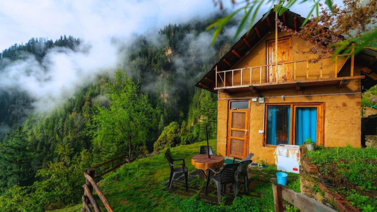 Locals must invest in tourism infra, promote homestays: DC Samba to stakeholders