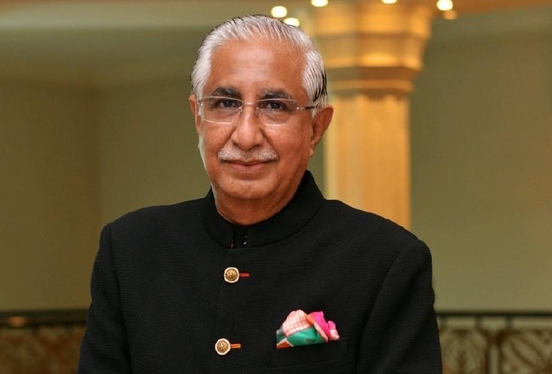 ITC’s Nakul Anand Receives Hall of Fame Award During Global Hospitality Awards 2023  