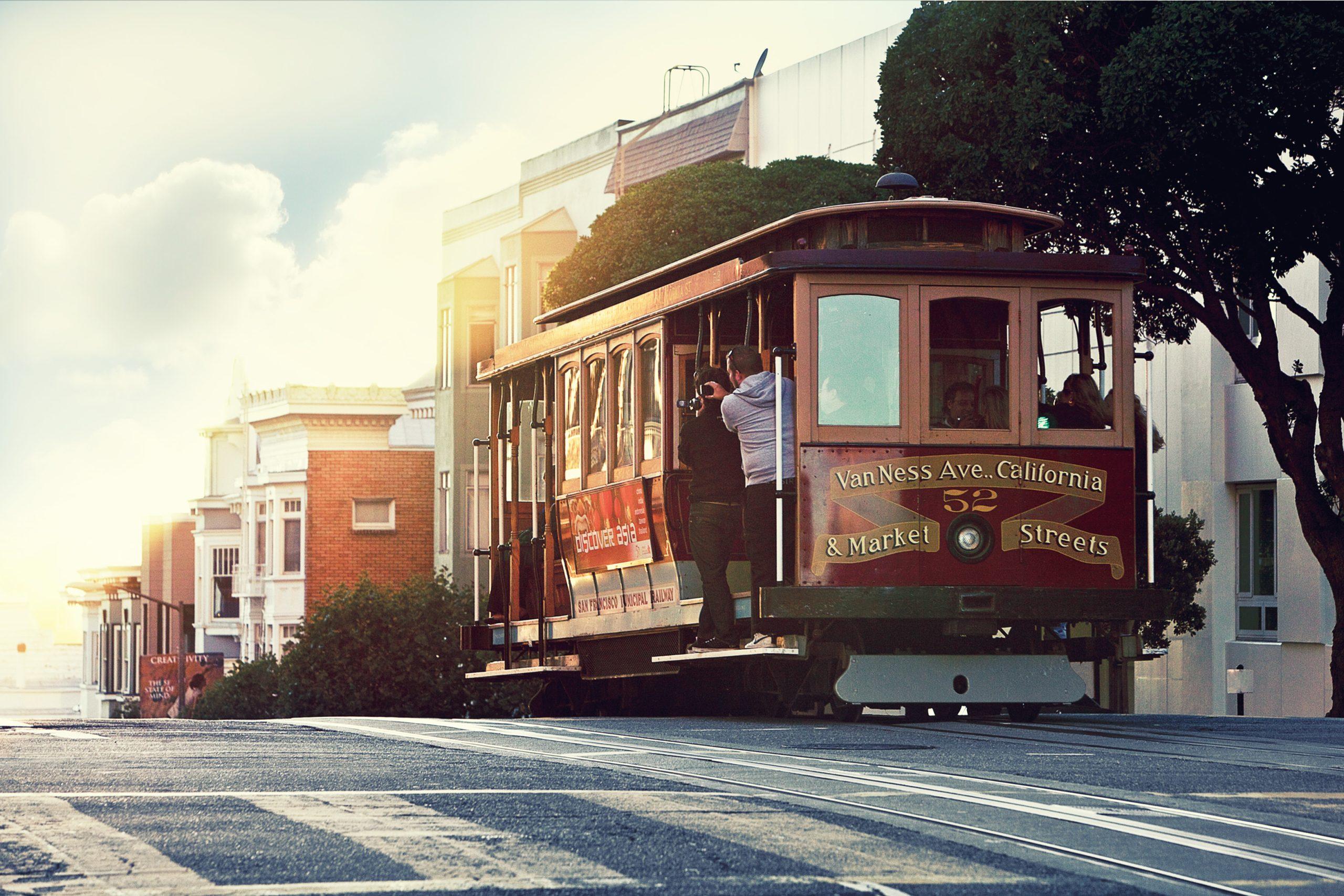 San Francisco Travel Association forecasts modest growth in visitor arrivals & spending in 2024