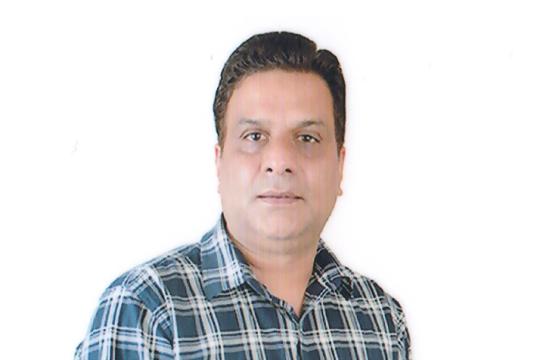 Professional Manpower Lacking in Kashmir’s Tourism Sector: Ather Yameen Narwari