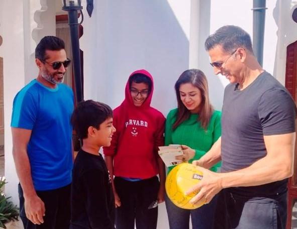 Radisson Blu Palace Resort & Spa, Udaipur Welcomes Bollywood Star Akshay Kumar