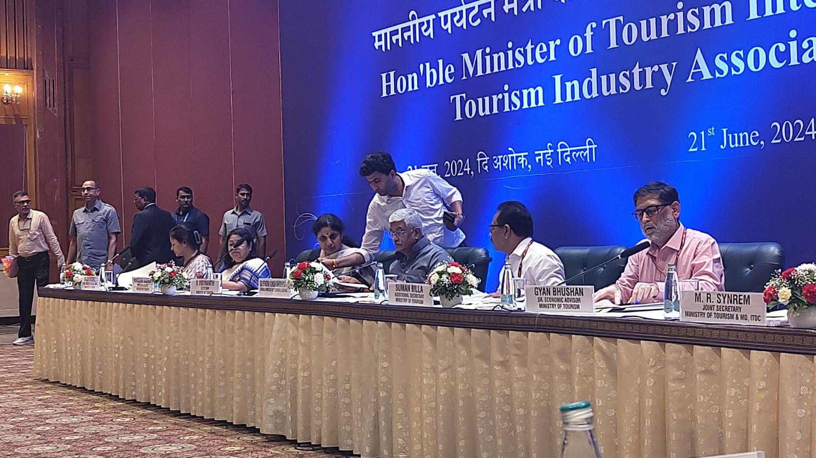 New Tourism Minister engages with trade associations; lauded for his dynamism, go-getter approach
