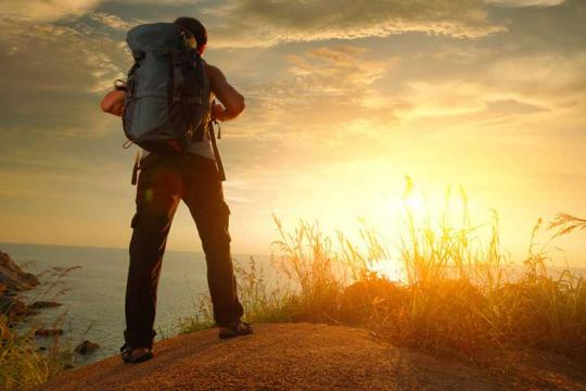 Tinder launches “Solo Traveler’s Guide to PassportTM” for global users