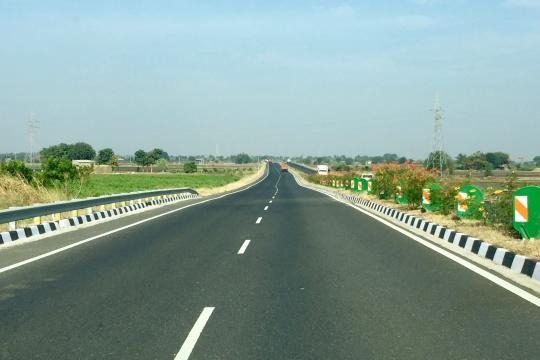 DreamFolks launches highway dining services across India  